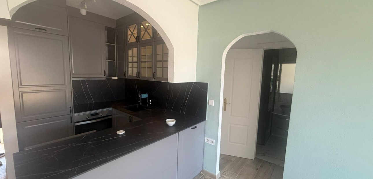 Venta - Ático -
Torrevieja - Nueva Torrevieja
