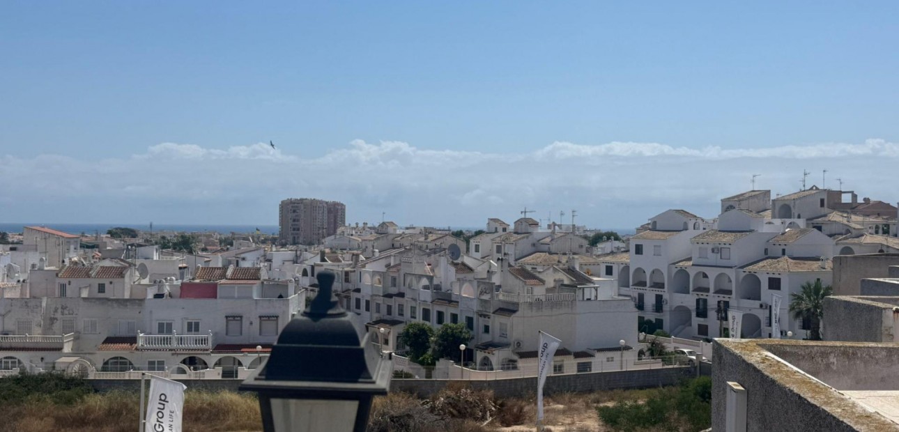 Venta - Ático -
Torrevieja - Nueva Torrevieja