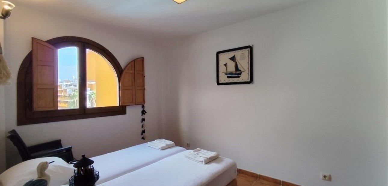 Venta - Ático -
Torrevieja - Punta prima