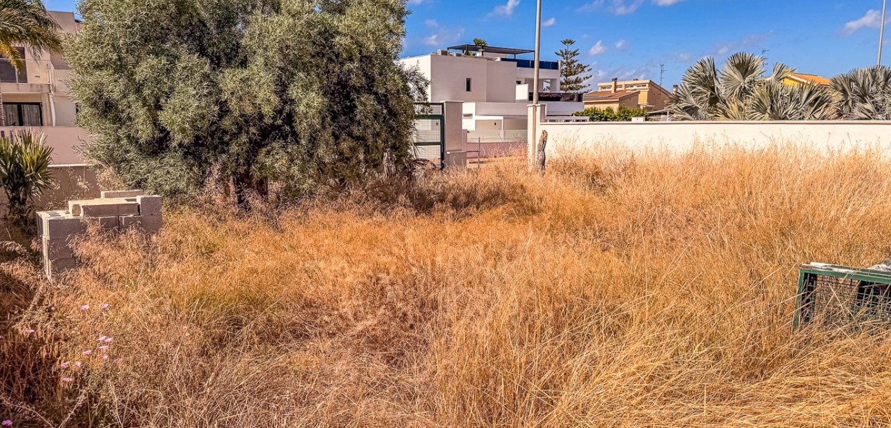 Venta - Land -
Santiago de la Ribera - zona san blas