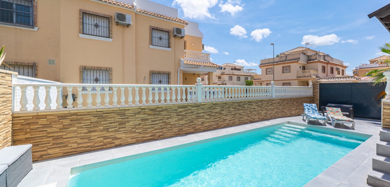 Sale - Quad Villa -
Ciudad Quesada - Lo Marabu