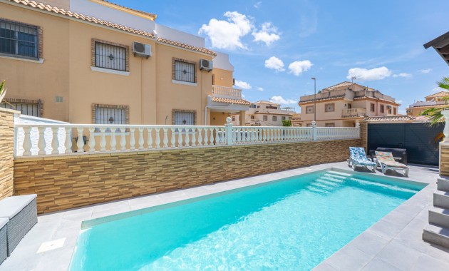 Sale - Quad Villa -
Ciudad Quesada - Lo Marabu