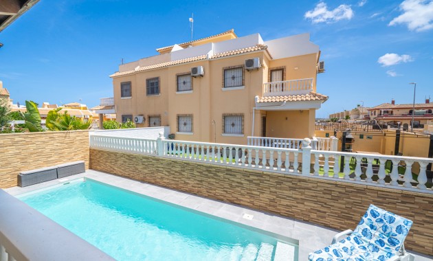 Sale - Quad Villa -
Ciudad Quesada - Lo Marabu