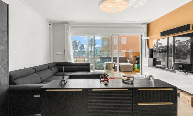 Venta - Apartamento / piso -
Guardamar del Segura - El Raso