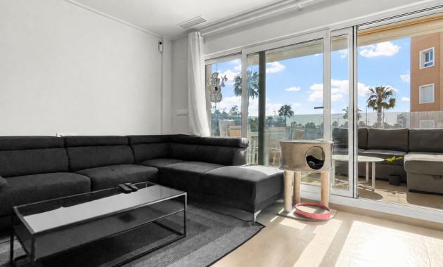 Venta - Apartamento / piso -
Guardamar del Segura - El Raso