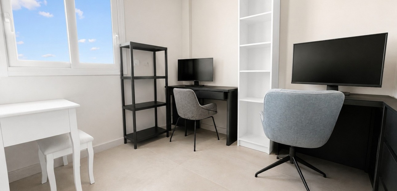 Venta - Apartamento / piso -
Guardamar del Segura - El Raso