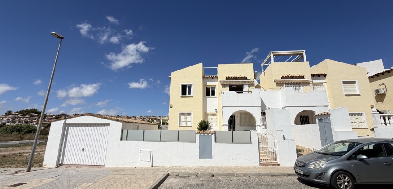 Venta - Apartamento / piso -
Orihuela Costa - Villamartin