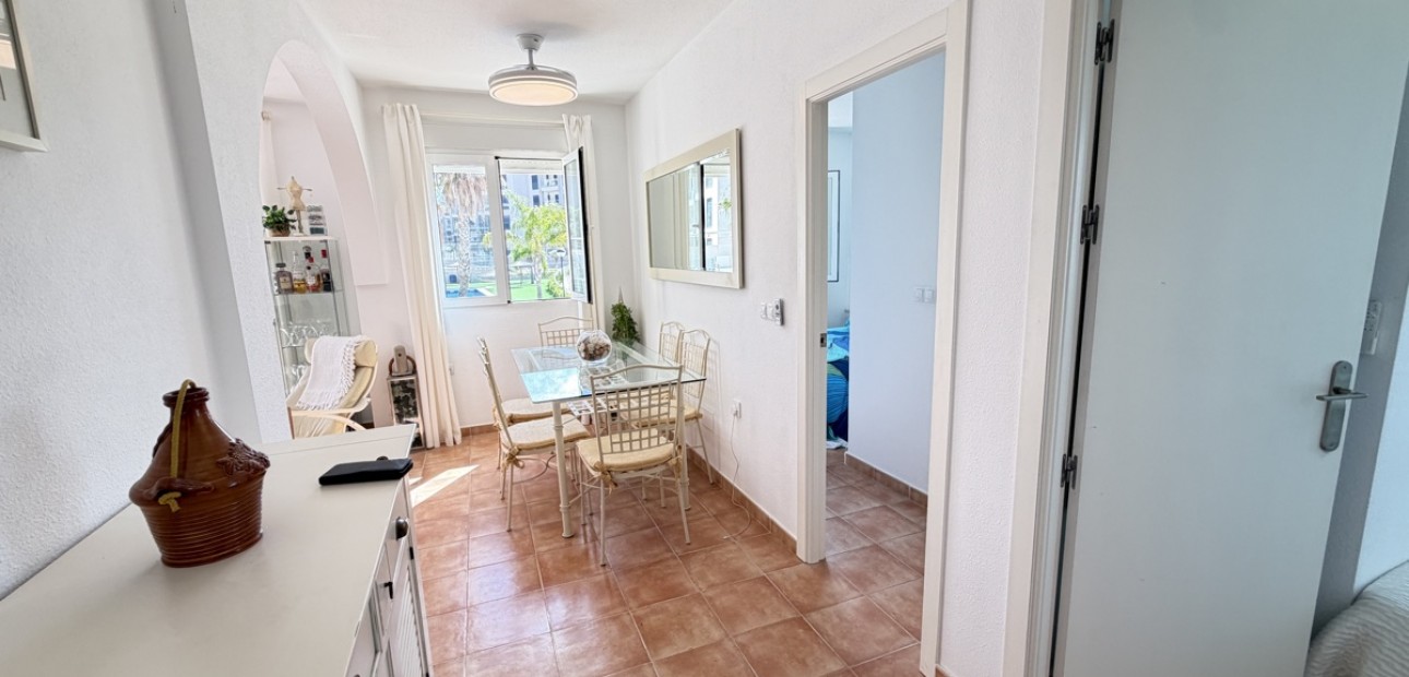 Venta - Apartamento / piso -
Orihuela Costa - Villamartin