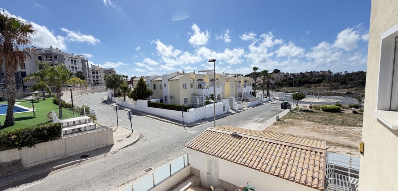 Venta - Apartamento / piso -
Orihuela Costa - Villamartin