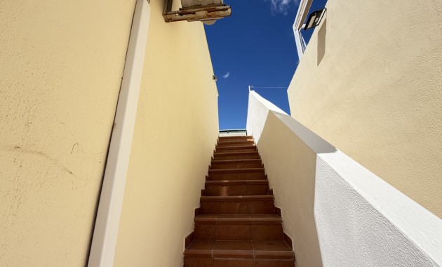 Venta - Apartamento / piso -
Orihuela Costa - Villamartin