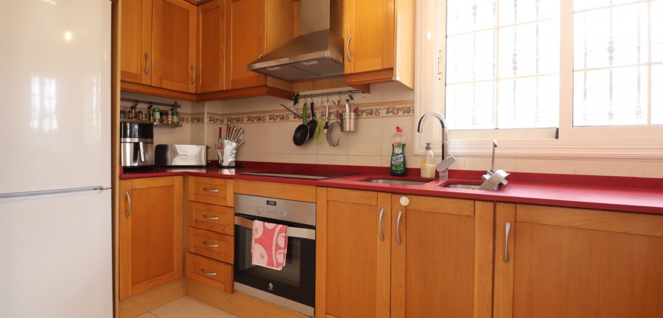 Venta - Semi Detached Villa -
Los Montesinos - La Herrada