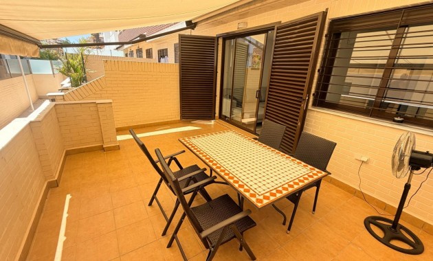 Venta - Apartamento / piso -
Orihuela Costa - Lomas de Cabo Roig