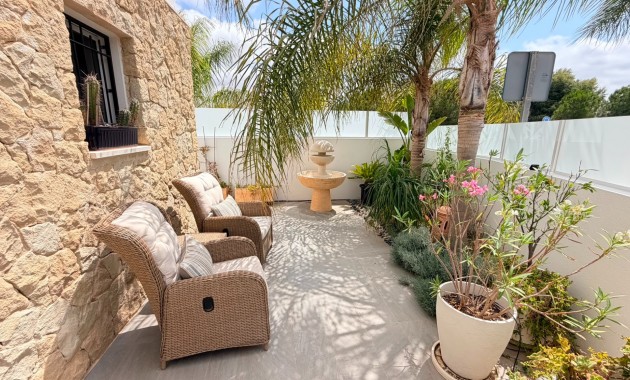 Venta - Detached Villa -
Los Montesinos - La Herrada