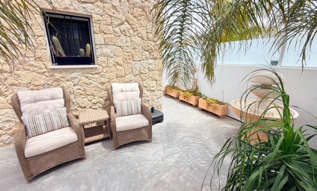 Venta - Detached Villa -
Los Montesinos - La Herrada