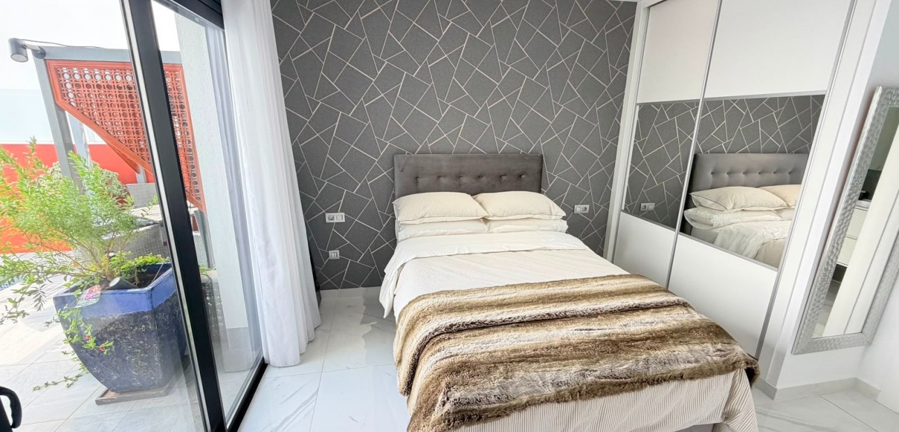 Venta - Detached Villa -
Los Montesinos - La Herrada