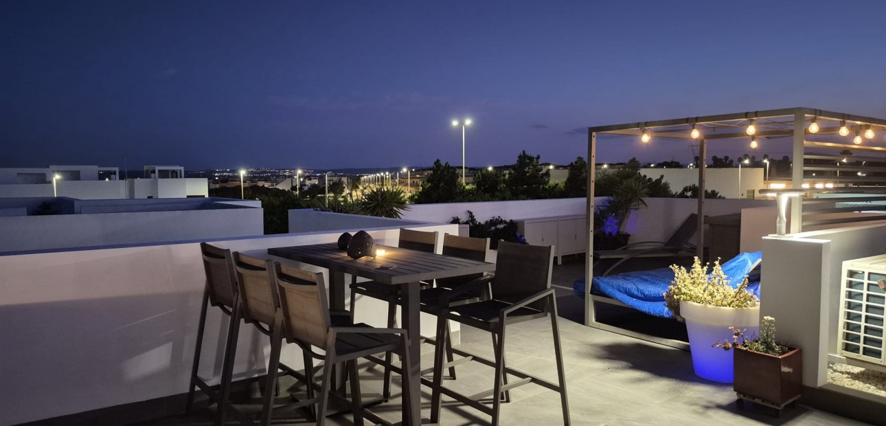 Venta - Detached Villa -
Los Montesinos - La Herrada