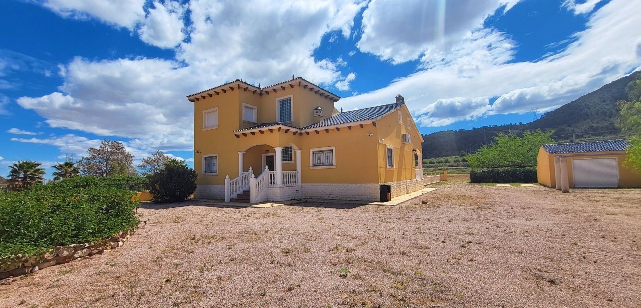 Venta - Country Property -
La Romana - La Romana - Country