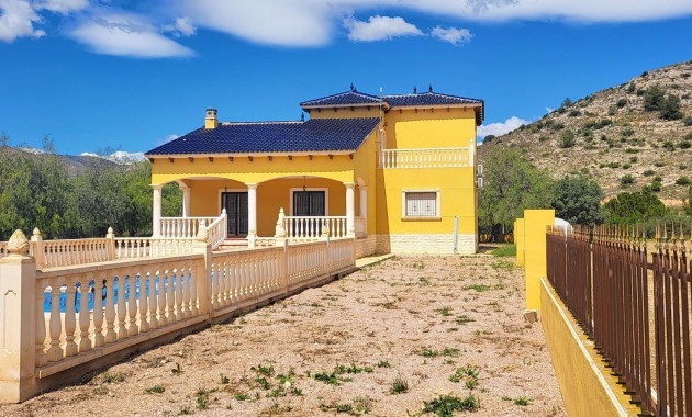 Venta - Country Property -
La Romana - La Romana - Country