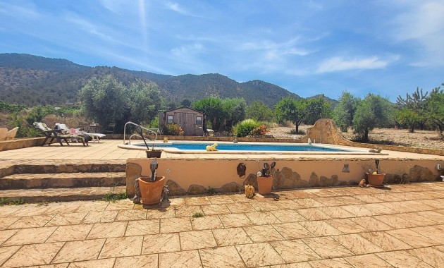 Venta - Country Property -
Hondon - Hondon de Las Nieves