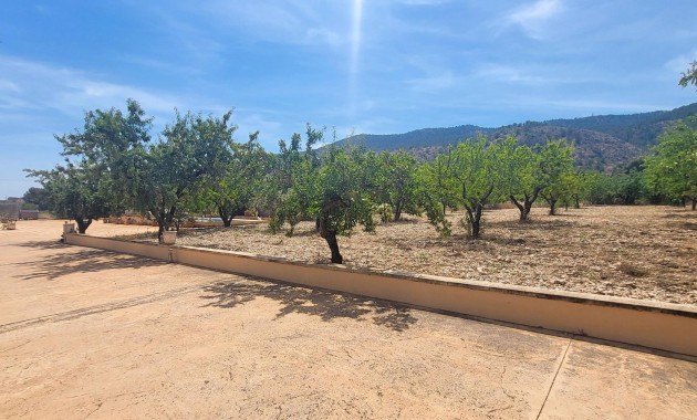 Venta - Country Property -
Hondon - Hondon de Las Nieves