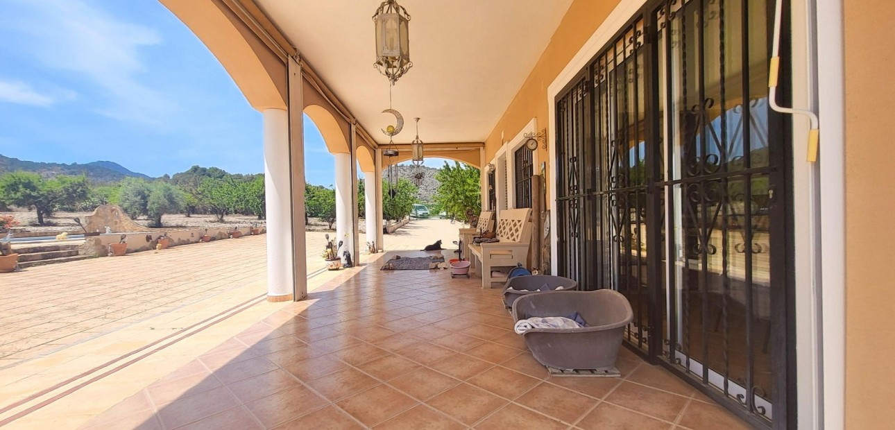 Venta - Country Property -
Hondon - Hondon de Las Nieves