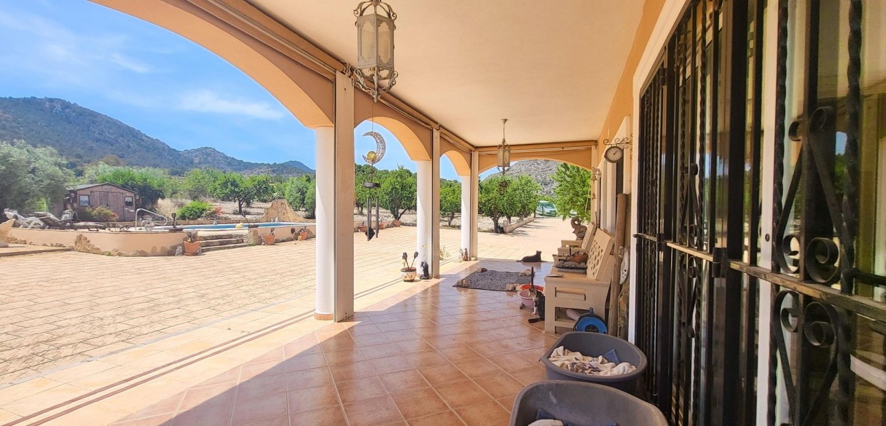 Venta - Country Property -
Hondon - Hondon de Las Nieves