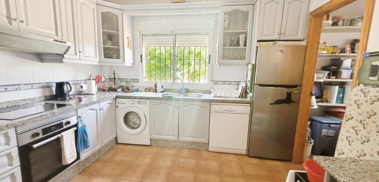 Venta - Country Property -
Hondon - Hondon de Las Nieves