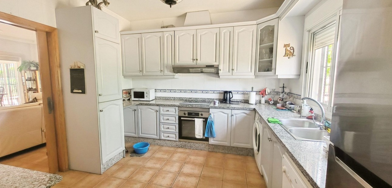 Venta - Country Property -
Hondon - Hondon de Las Nieves