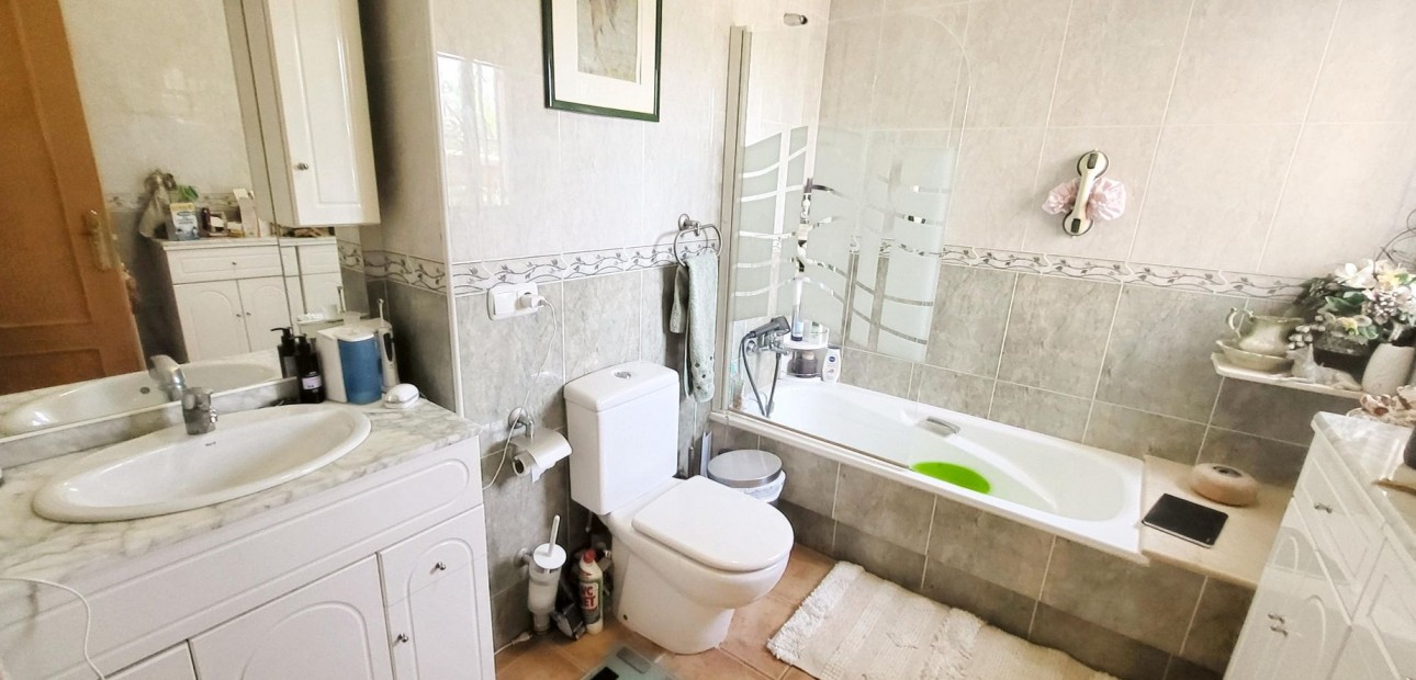 Venta - Country Property -
Hondon - Hondon de Las Nieves