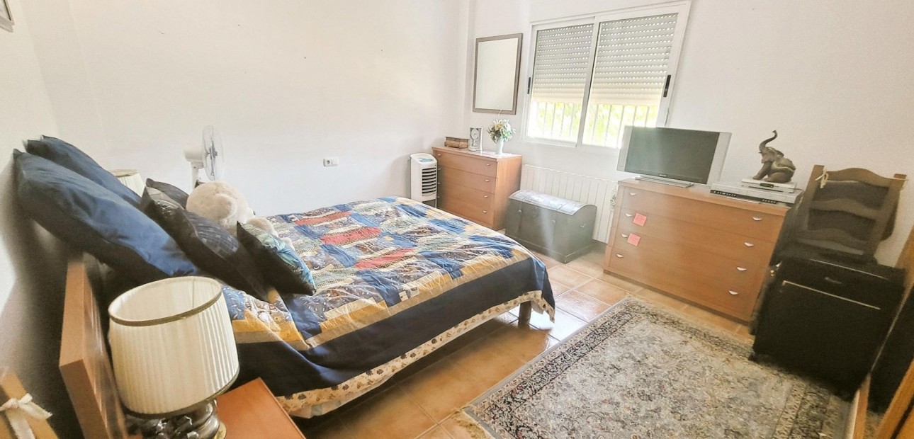Venta - Country Property -
Hondon - Hondon de Las Nieves