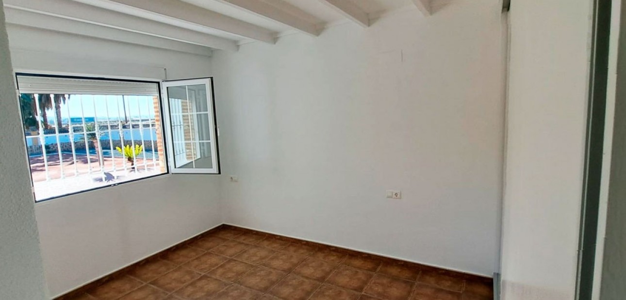 Venta - Country Property -
Catral - Catral - Country