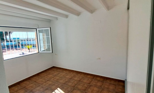 Venta - Country Property -
Catral - Catral - Country