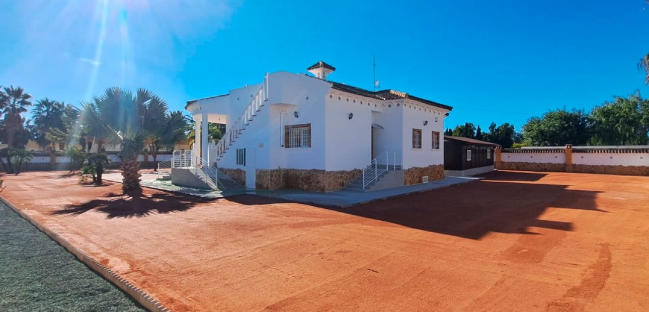 Venta - Country Property -
Catral - Catral - Country