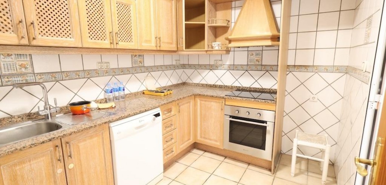 Venta - Terraced house -
Torrevieja - Los balcones