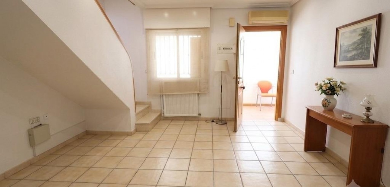 Venta - Terraced house -
Torrevieja - Los balcones