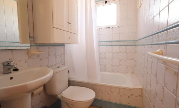 Venta - Terraced house -
Torrevieja - Los balcones