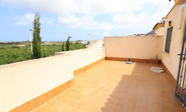 Venta - Terraced house -
Torrevieja - Los balcones