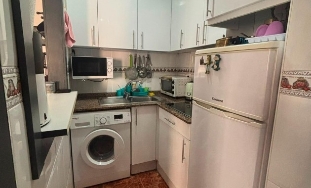 Venta - Apartamento / piso -
Torrevieja - Centro