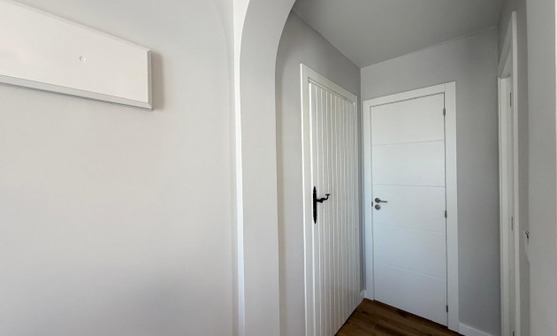 Venta - Apartamento / piso -
San Miguel de Salinas - 03193