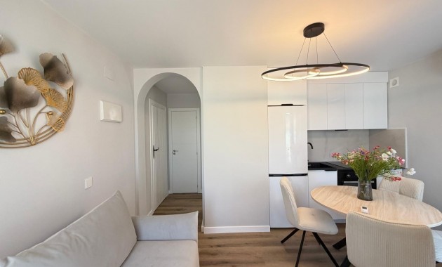 Venta - Apartamento / piso -
San Miguel de Salinas - 03193