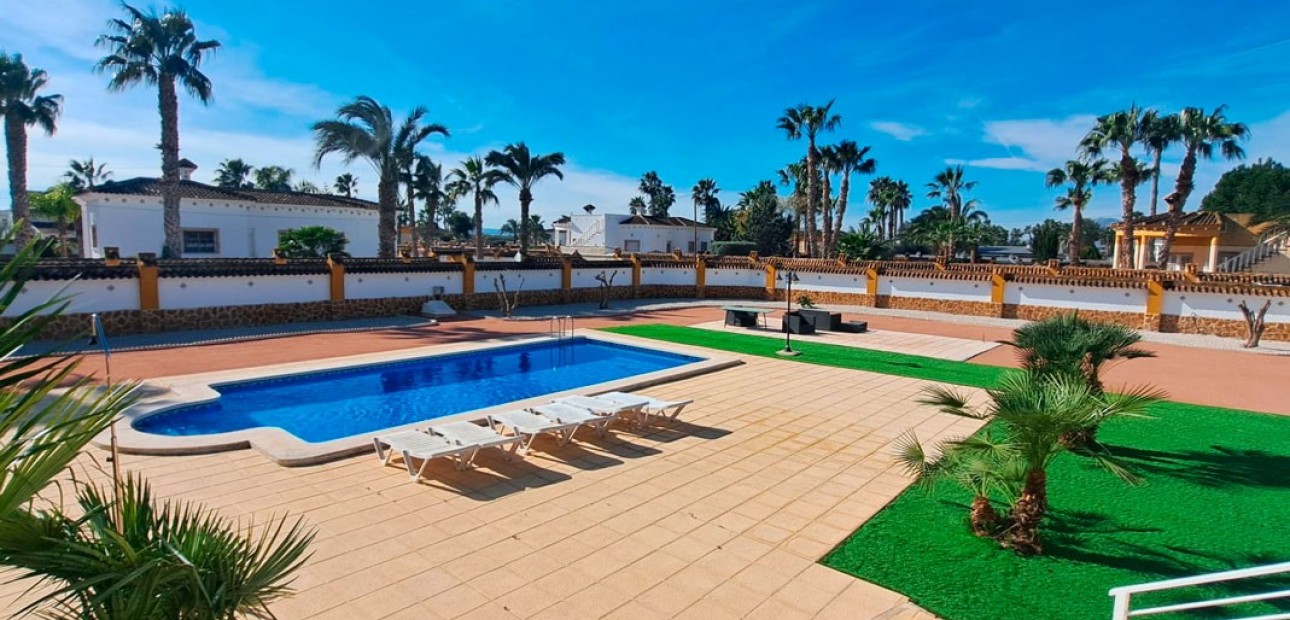 Venta - Country Property -
Catral - Catral - Country