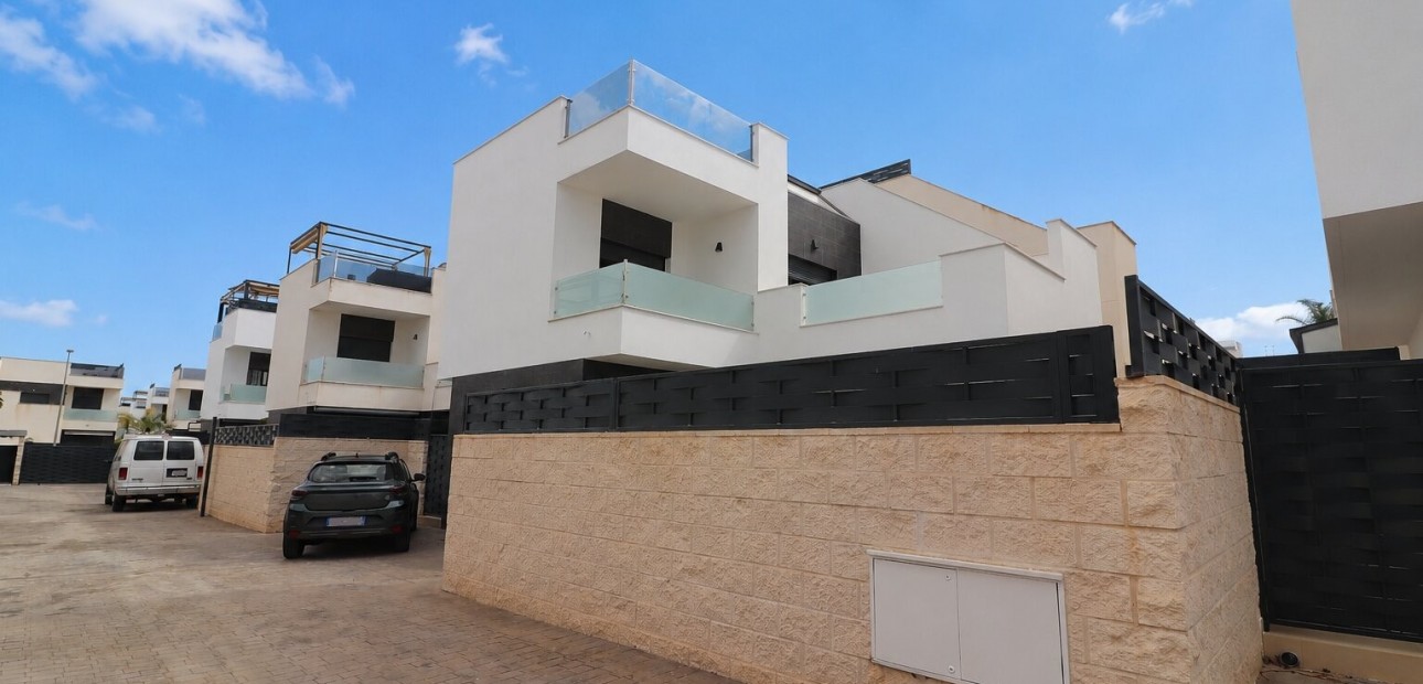 Venta - Detached Villa -
Benijofar - Benijofar - Village