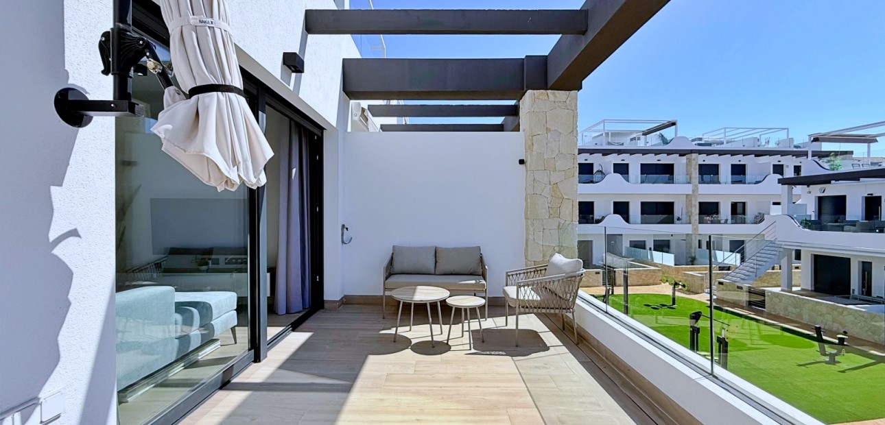 Venta - Apartamento / piso -
Orihuela Costa - Punta Prima