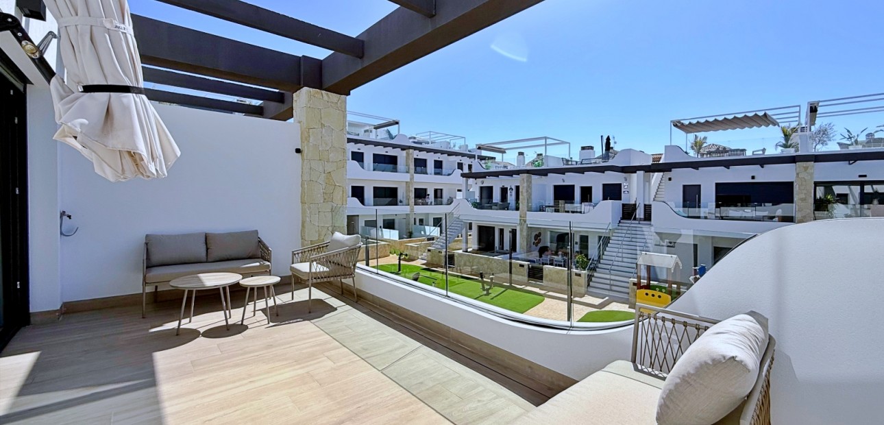 Venta - Apartamento / piso -
Orihuela Costa - Punta Prima