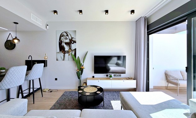Venta - Apartamento / piso -
Orihuela Costa - Punta Prima