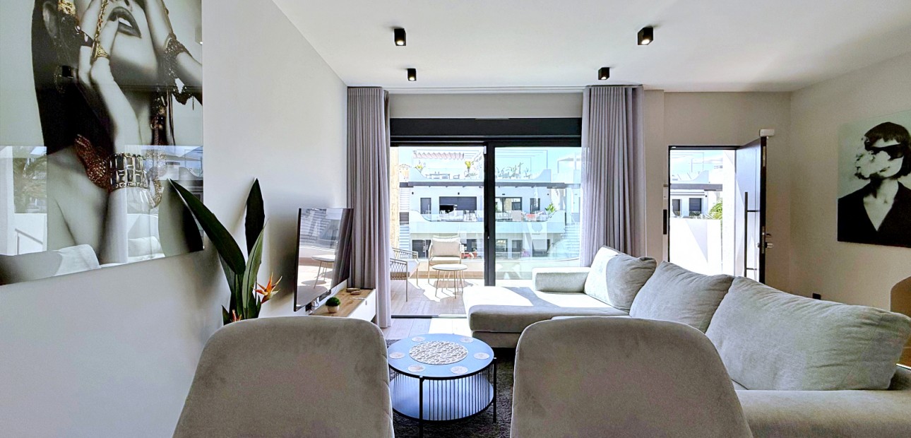 Venta - Apartamento / piso -
Orihuela Costa - Punta Prima