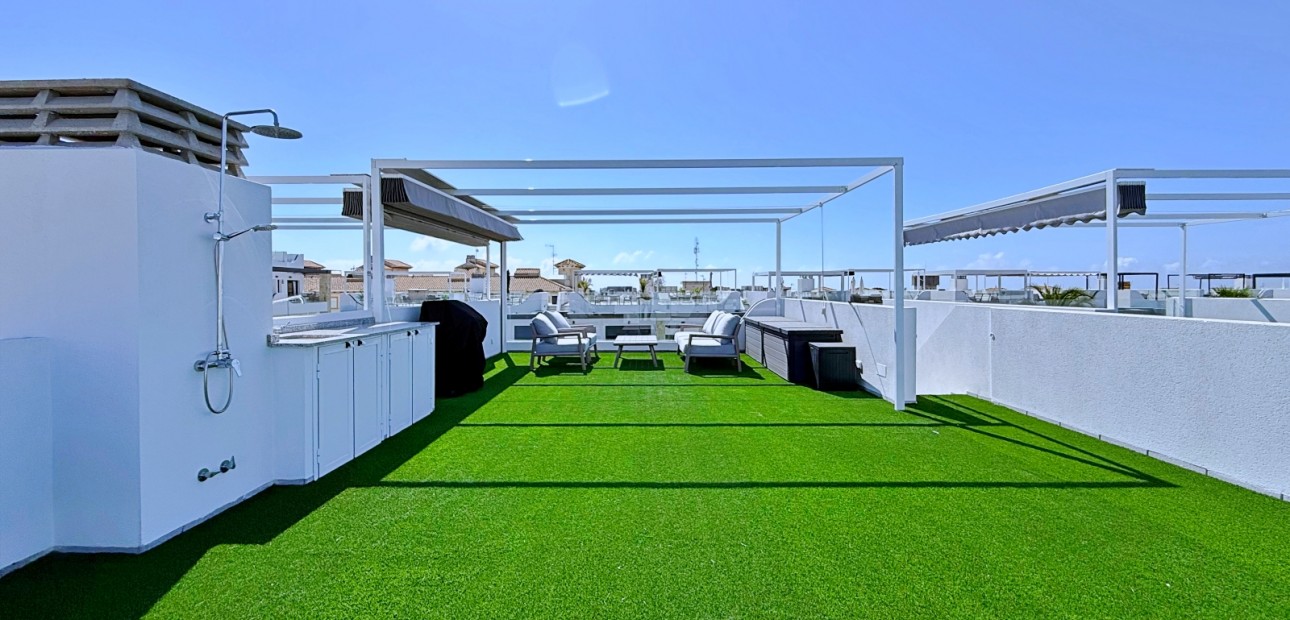 Venta - Apartamento / piso -
Orihuela Costa - Punta Prima