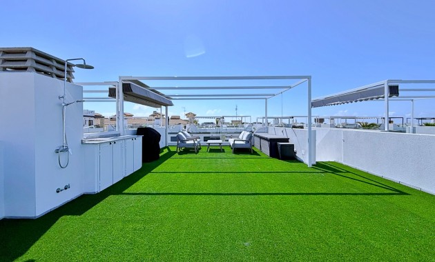Venta - Apartamento / piso -
Orihuela Costa - Punta Prima