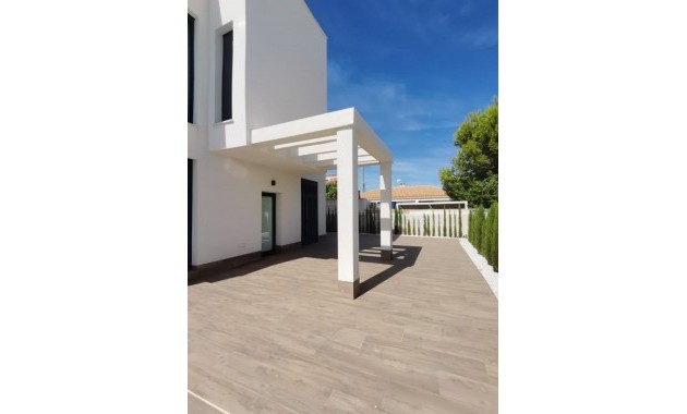 Nueva construcción  - Modelo Gemma -
La Manga del Mar Menor - Playa Honda