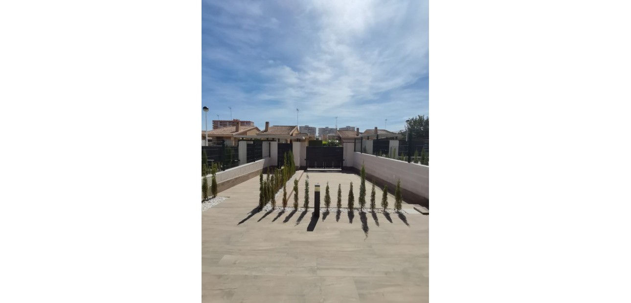 Nueva construcción  - Modelo Gemma -
La Manga del Mar Menor - Playa Honda